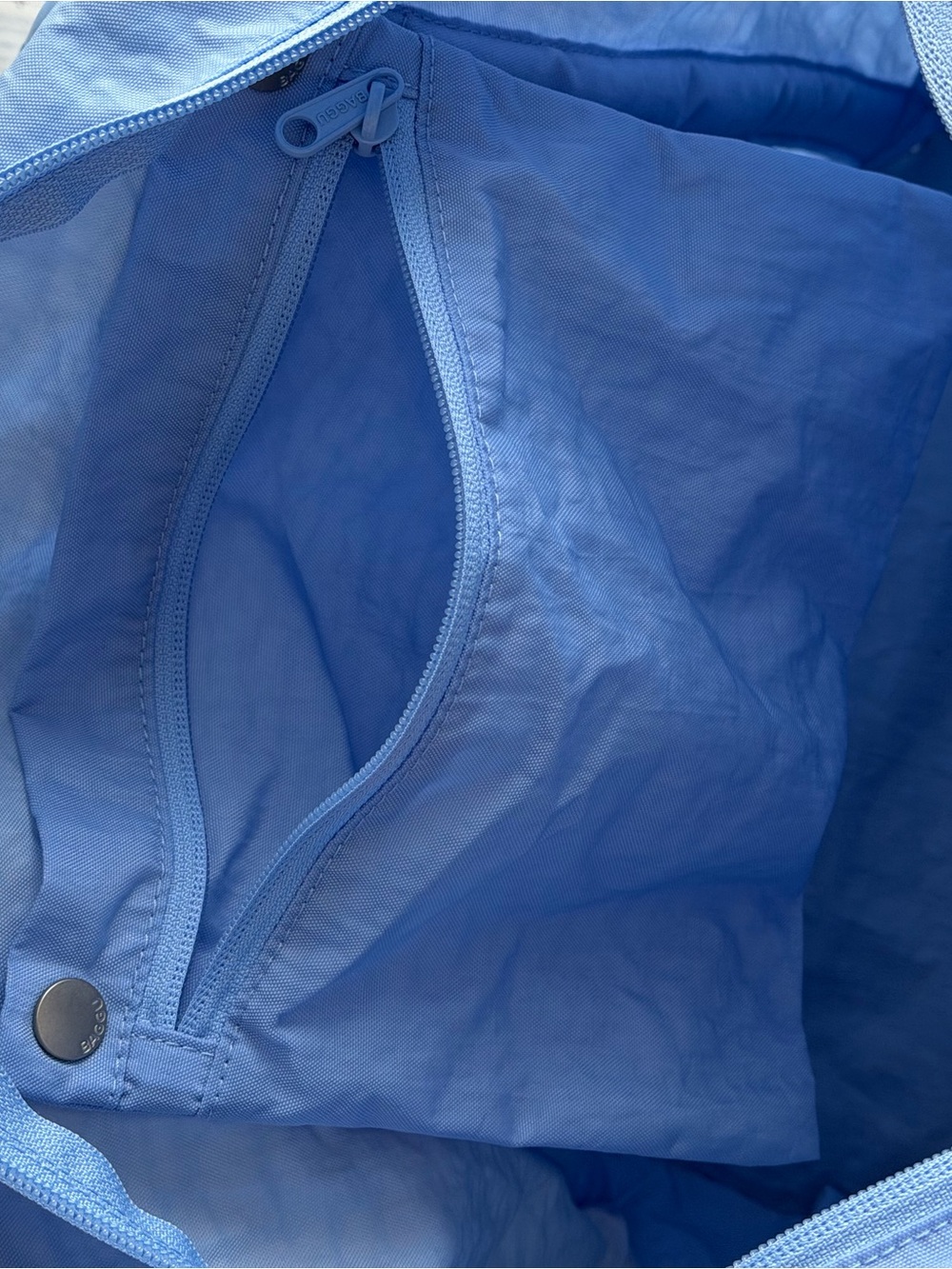 BAGGU | Puffy Cloud Tote Bag in French Blue - Picture 9 of 12